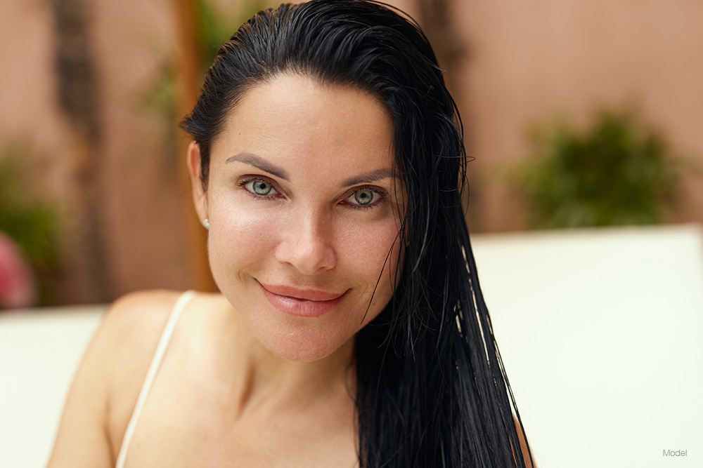 Dr. Francis R. Johns - How Long Does It Take to Recover From a Facelift?